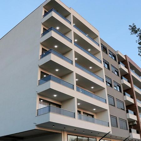 Hotel Xelent à Ulcinj Extérieur photo