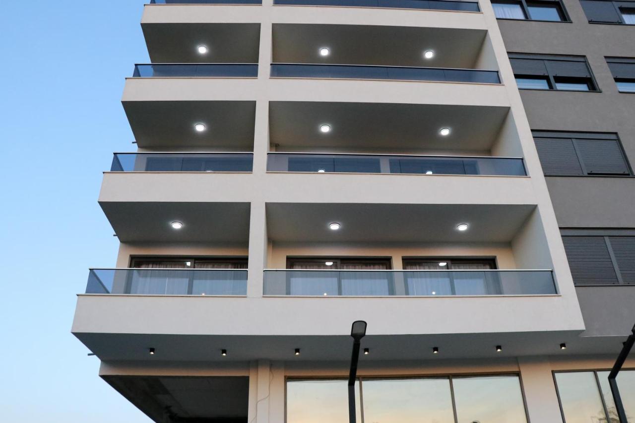 Hotel Xelent à Ulcinj Extérieur photo